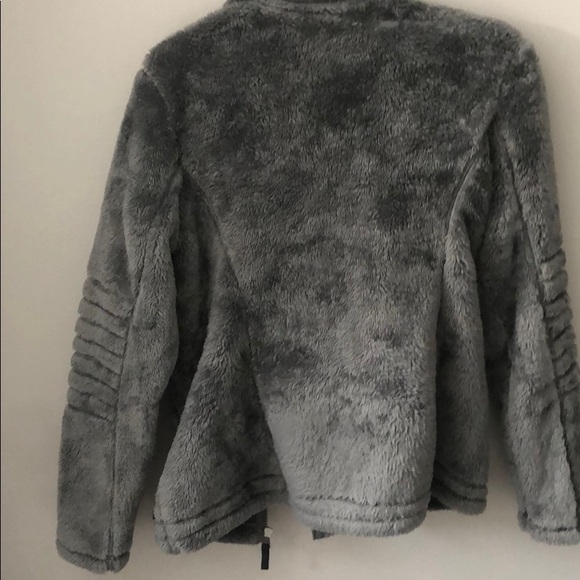 Fuzzy jacket!! - Picture 2 of 3